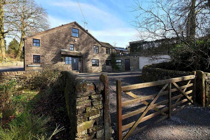 3 Bedroom Semi-Detached House For Sale In Kerridge End, Rainow, Macclesfield, SK10