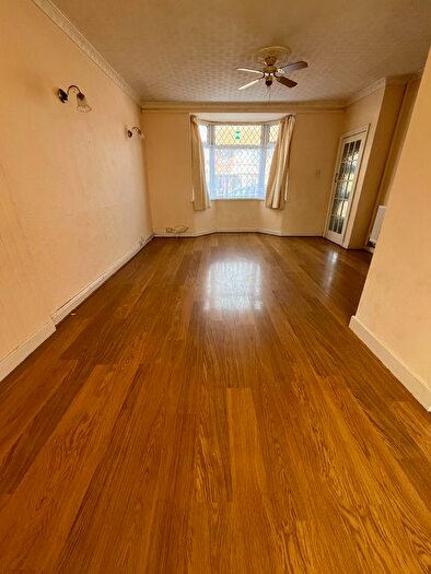 3 Bedroom Terraced House To Rent In Thomas Lane Street, Coventry, CV6