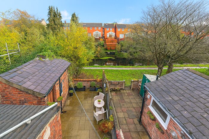 3 Bedroom Terraced House For Sale In Stocks Road, Ashton, PR2