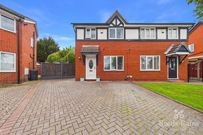 3 Bedroom Semi-Detached House For Sale In Trojan Gardens, Salford, Greater Manchester, M7