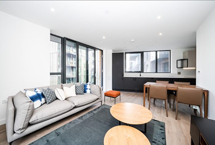 2 Bedroom Apartment To Rent In Willowbrook House, Coster Avenue, London, N4