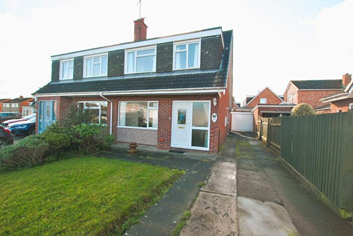 3 Bedroom Semi-Detached House For Sale In Brookfield, Bayston Hill, Shrewsbury, SY3