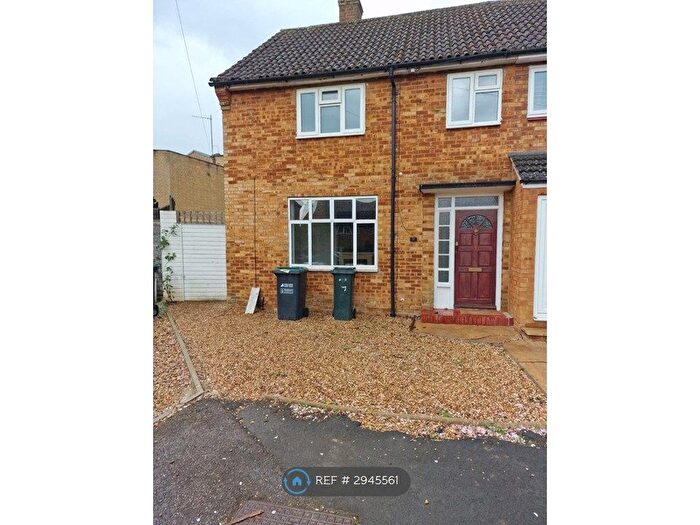 3 Bedroom Terraced House To Rent In Hillsborough Green, Watford, WD19