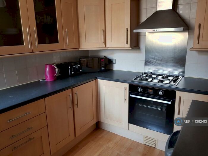 5 Bedroom Terraced House To Rent In Mafeking Road, Southsea, PO4