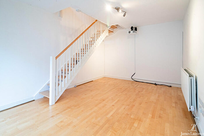 2 Bedroom Apartment To Rent In King Edwards Wharf, Sheepcote Street, Brindley Place, B16