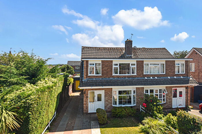3 Bedroom Semi Detached House For Sale In Forcefield Road, Cullompton, EX15