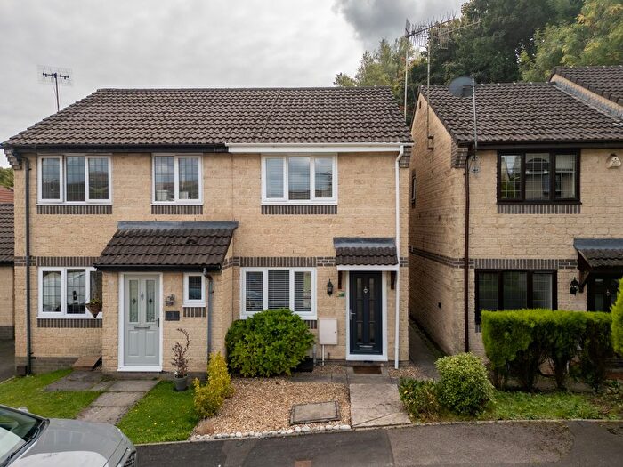 2 Bedroom Semi-Detached House For Sale In Marigold Close, Rogerstone, NP10