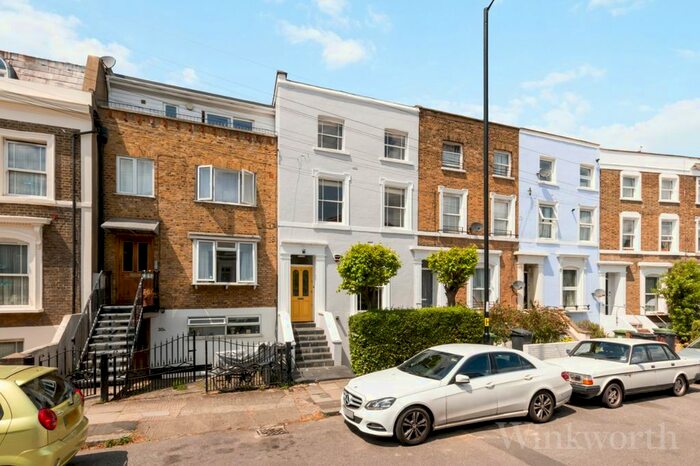 4 Bedroom Detached House To Rent In St. Donatts Road, London, SE14