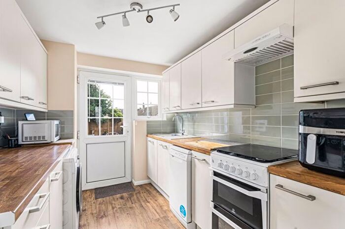 2 Bedroom End Of Terrace House For Sale In Whaddon Way, Bletchley, Milton Keynes, MK3