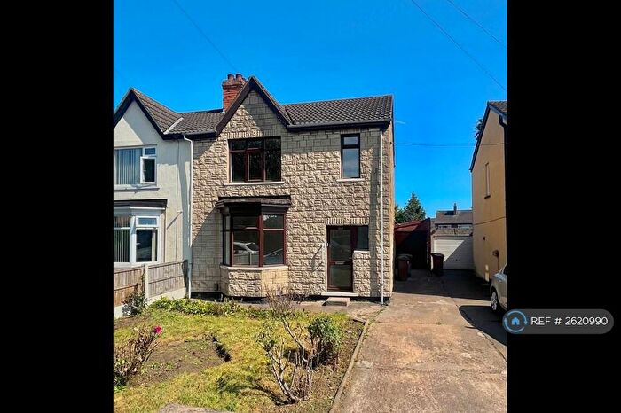3 Bedroom Semi-Detached House To Rent In Scunthorpe, Scunthorpe, DN16