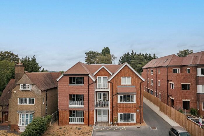 1 Bedroom Apartment For Sale In Purley Downs Road, Vena House, CR2