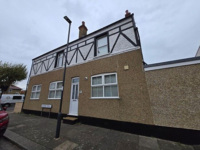 1 Bedroom Flat To Rent In Leonard Road, Edmonton, N9