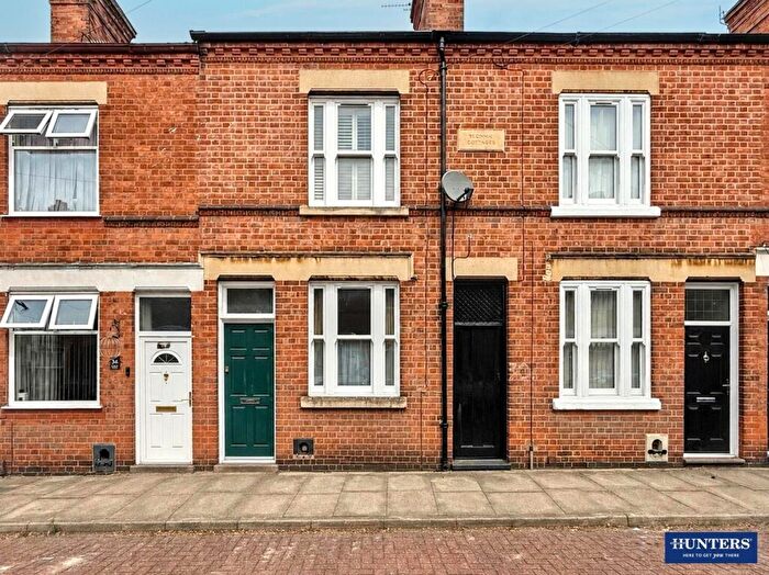 3 Bedroom Terraced House For Sale In Garden Street, Wigston, Leicestershire, LE18