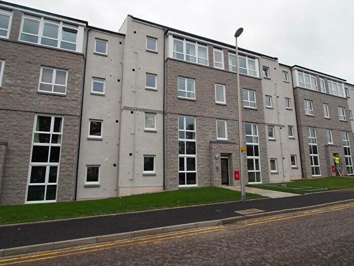 2 Bedroom Flat To Rent In Burnside Road, Dyce, AB21