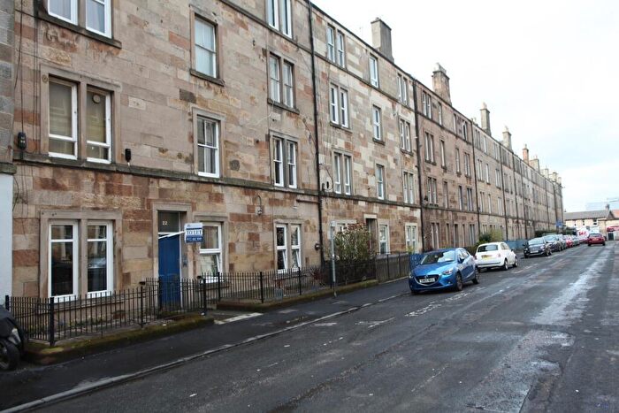 1 Bedroom Flat To Rent In Caledonian Place, Haymarket, Edinburgh, EH11