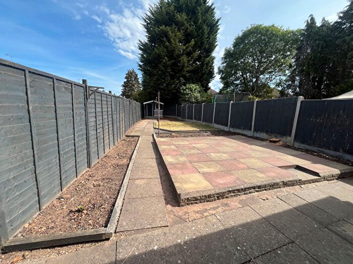 3 Bedroom Property To Rent In Queensway, Stourbridge, DY9