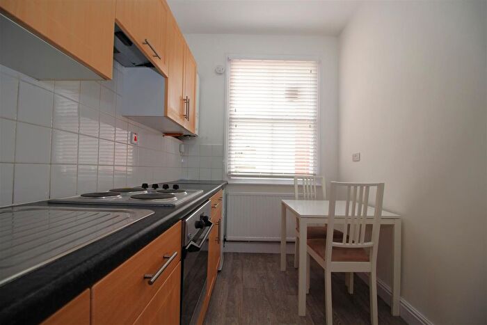 Studio To Rent In Off London Road, Evington Road, Leicester, LE2