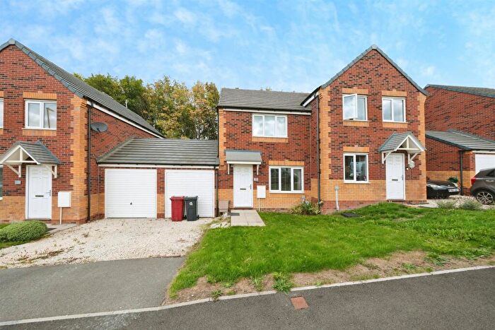 1 Bedroom Detached House For Sale In Rosewood Avenue, Bolsover, Chesterfield, S44