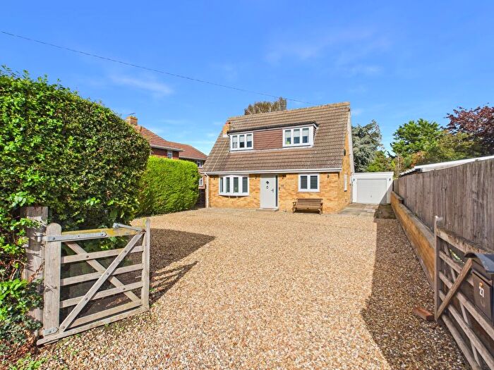 3 Bedroom Detached House For Sale In Stow Road, Wiggenhall St Mary Magdalen, PE34