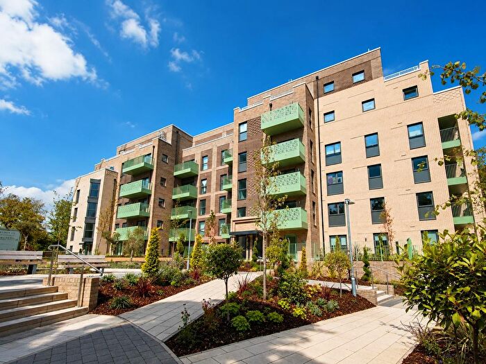 2 Bedroom Flat To Rent In Steel Court, Ensemble Road, Park Quarters, EN4