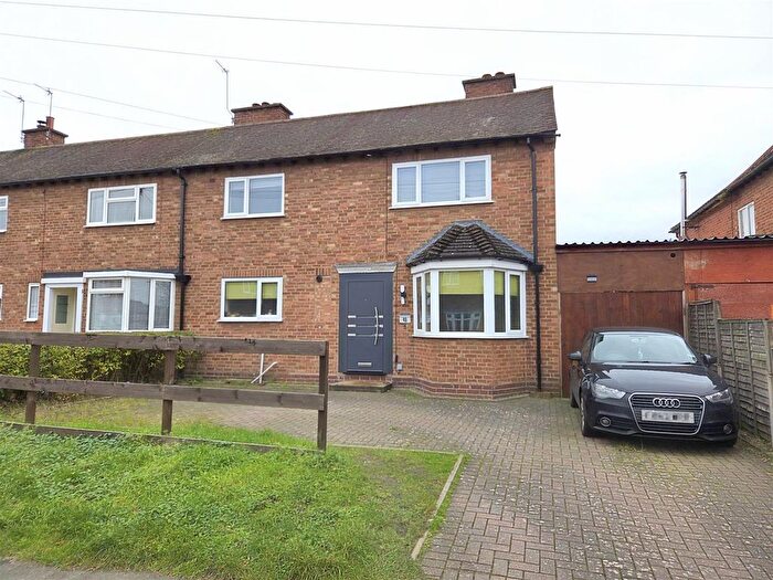 3 Bedroom Semi Detached House For Sale In Layamon Walk, Stourport-On-Severn, DY13