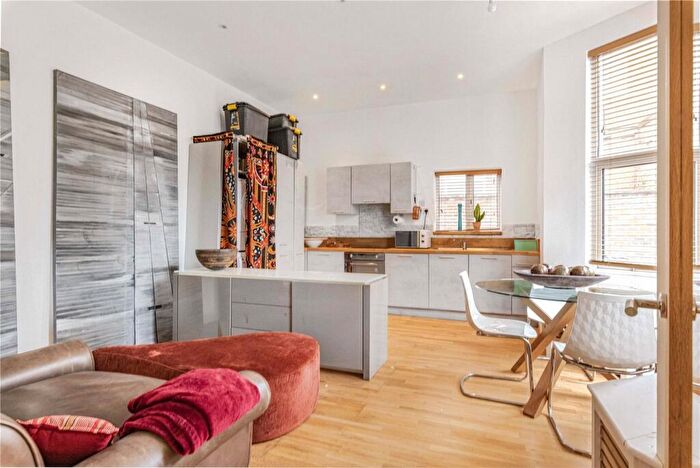 2 Bedroom Apartment To Rent In Cambridge Road, Bromley, BR1