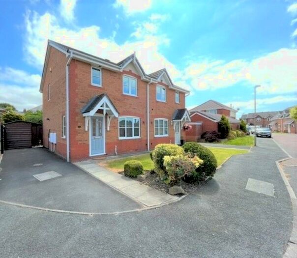 3 Bedroom Semi-Detached House To Rent In Old Orchard, Fulwood, PR2