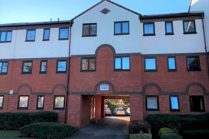 1 Bedroom Flat To Rent In Beckside Gardens, York, YO10