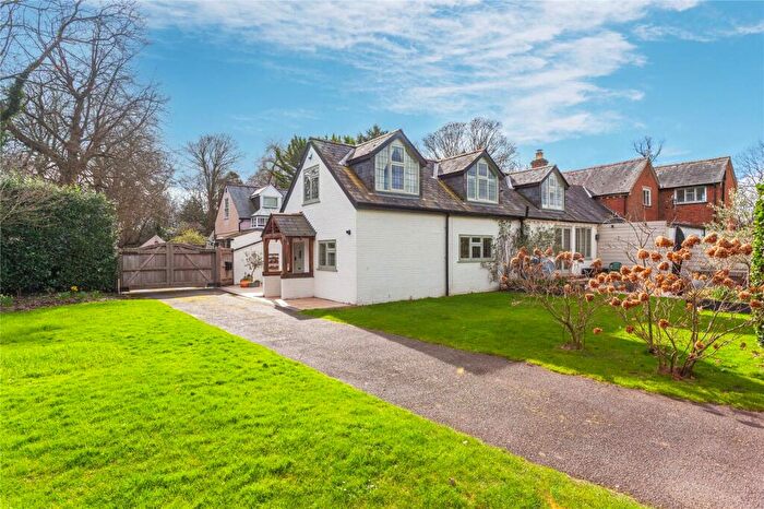 3 Bedroom Semi-Detached House For Sale In Remenham Hill, Remenham, Henley-on-Thames, Berkshire, RG9