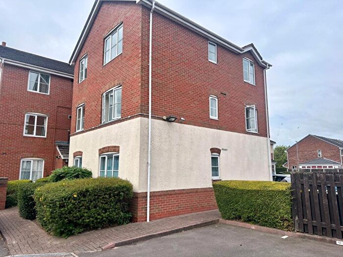 2 Bedroom Flat To Rent In Cygnet Drive, Tamworth, B79