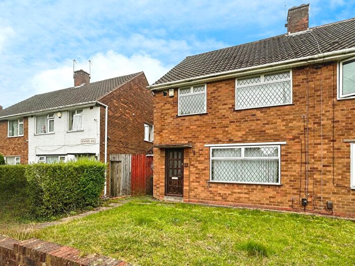 3 Bedroom Semi-Detached House For Sale In Newman Avenue, Wolverhampton, WV4