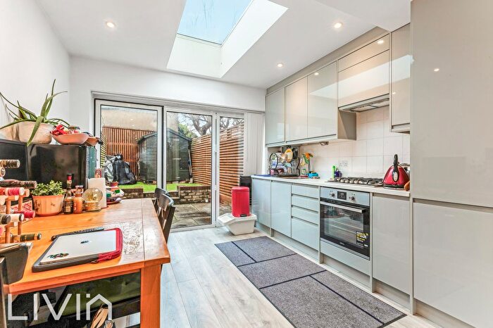 1 Bedroom Property To Rent In Lamberts Place, Croydon, Greater London, CR0