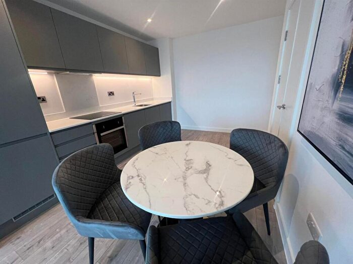 1 Bedroom Apartment For Sale In Great Ancoats Street, Manchester, Manchester, M4