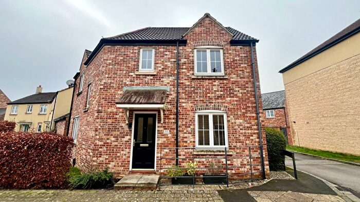 4 Bedroom Detached House To Rent In Phoebe Way, Swindon, SN25