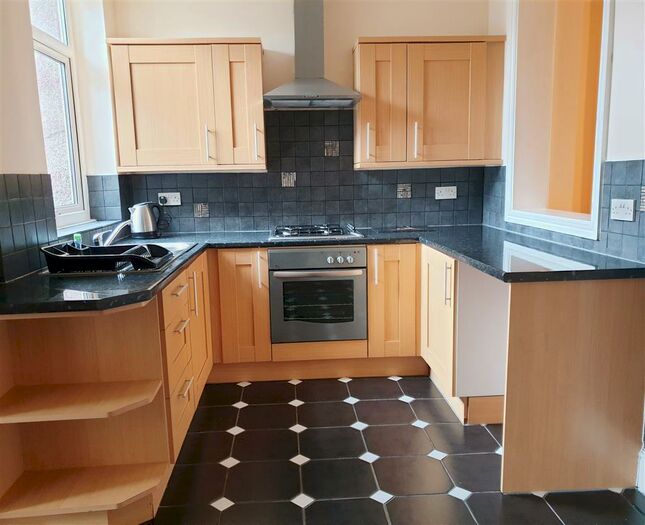3 Bedroom Terraced House To Rent In Regent Street West, Briton Ferry, Neath, SA11