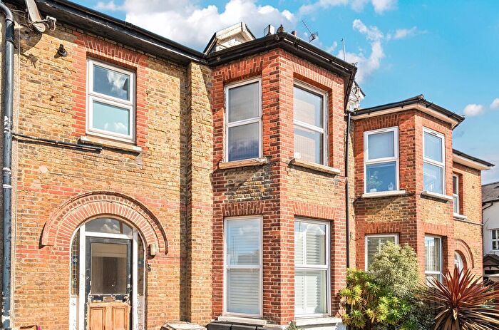 1 Bedroom Flat For Sale In Tweedy Road, Bromley, BR1