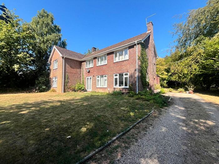 4 Bedroom Detached House To Rent In Woodlands, Forest Lane, Picket Twenty, Andover, SP11