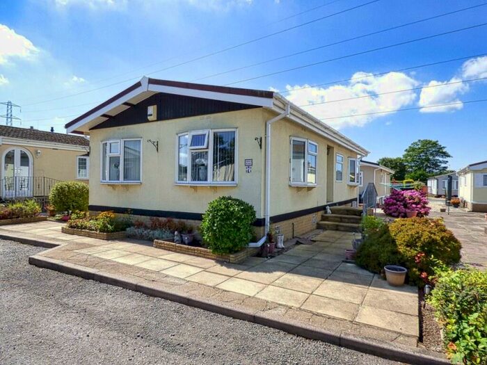 2 Bedroom Park Home For Sale In Bentley Drive, Carr Bridge Residential Park, Blackpool, FY4