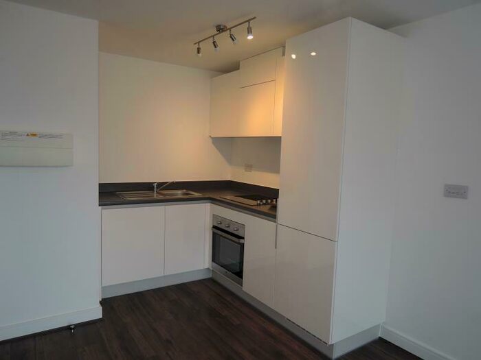 1 Bedroom Apartment To Rent In Landmark, Waterfront West, Brierley Hill, DY5