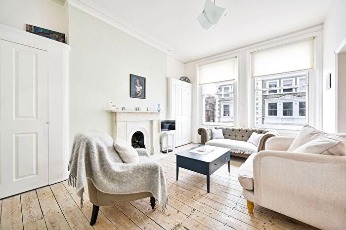1 Bedroom Flat To Rent In Charleville Road, Barons Court, London, W14