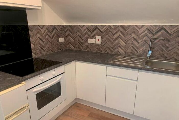 Studio To Rent In Bower Mount Road, Maidstone, ME16