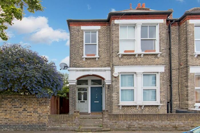 2 Bedroom Maisonette To Rent In Loubet Street, Tooting Broadway, London, SW17