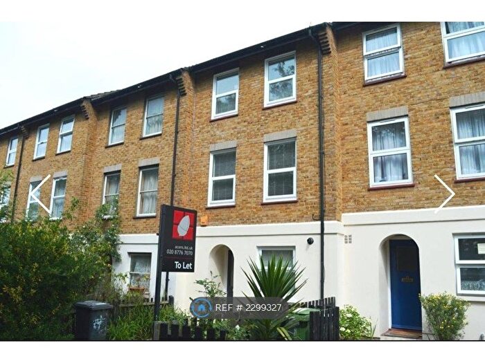4 Bedroom Terraced House To Rent In Spring Hill, London, SE26