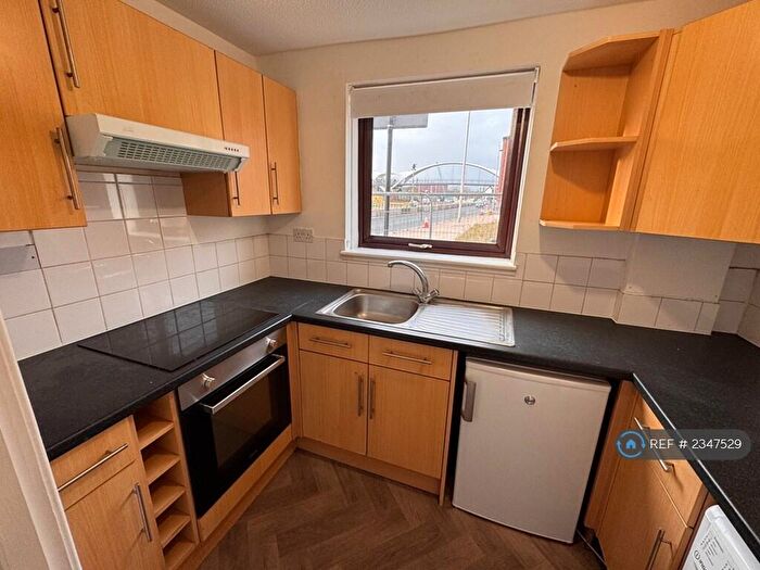 1 Bedroom Flat To Rent In Castle Street, Hull, HU1