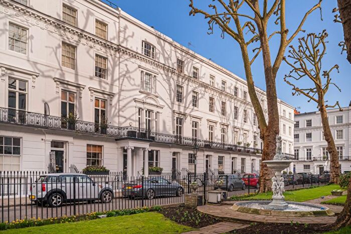 6 Bedroom Terraced House To Rent In Wellington Square, Chelsea, SW3