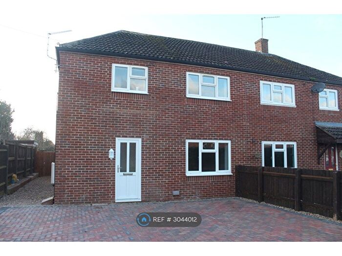 2 Bedroom Flat To Rent In Hitchin, Hitchin, SG5