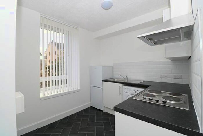 2 Bedroom Flat To Rent In Lorimer Street, Dundee, DD3