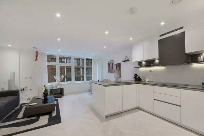 2 Bedroom Apartment To Rent In Jewel House, London Square, Caledonian Road, N7