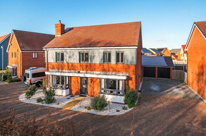 5 Bedroom Detached House For Sale In Johnson Avenue, Bedford, MK43