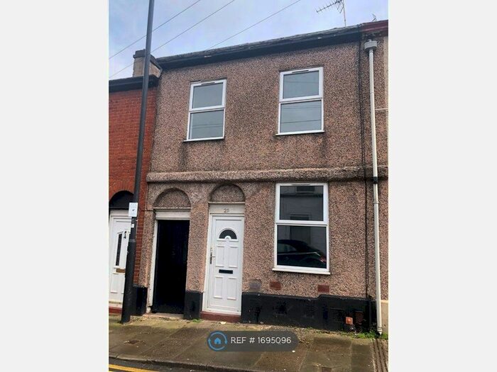 3 Bedroom Terraced House To Rent In Bridgewater Street, Runcorn, WA7